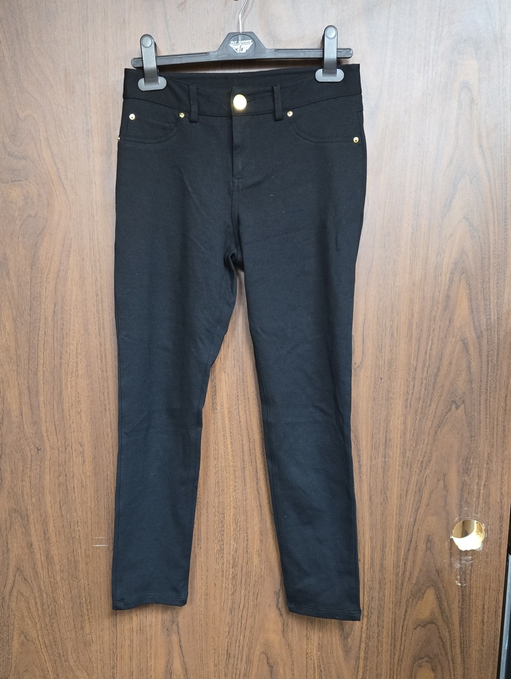 I.N.C. Size 2 Black Mid Rise Jegging